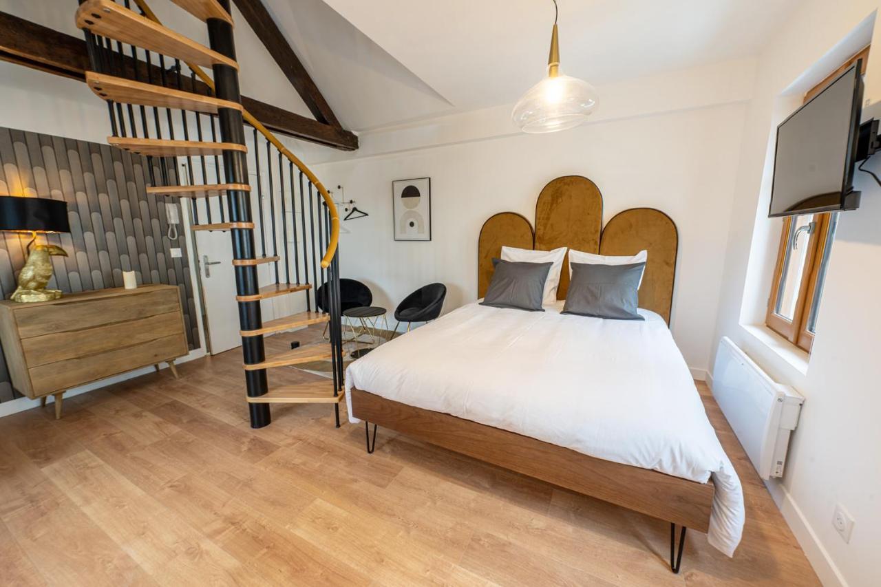 L'Elegant - Appart'Hotel Le Gatsby Saint-Quentin  Eksteriør bilde